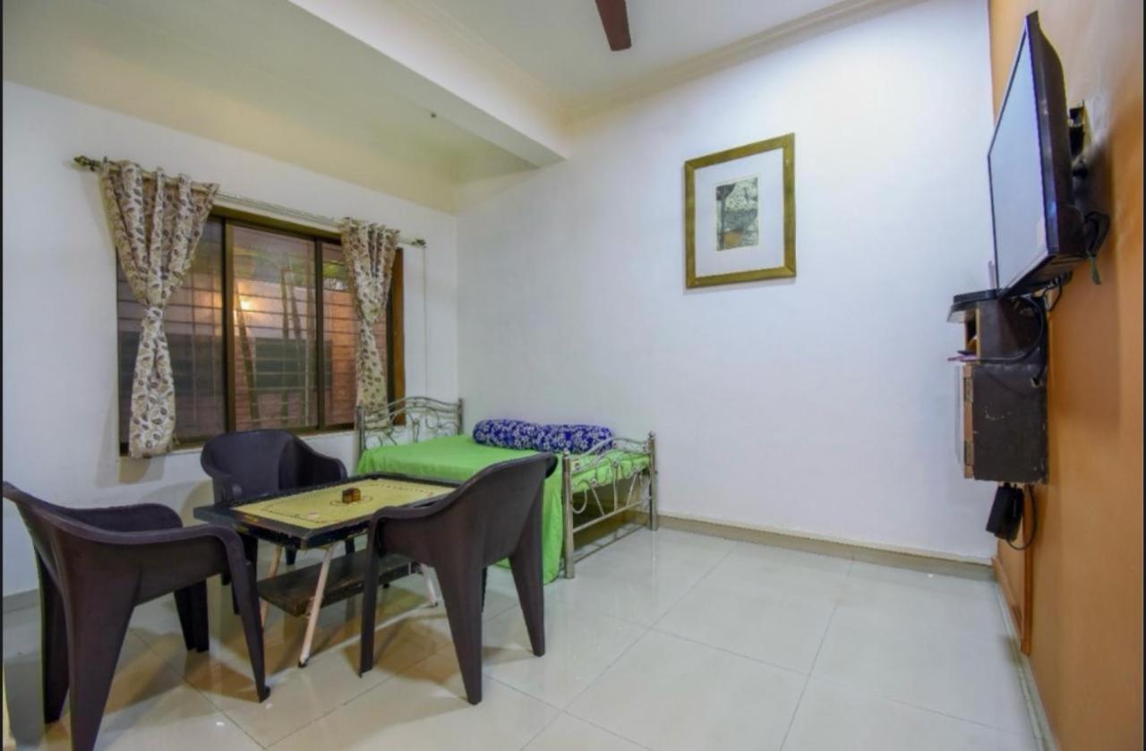 Laughtale Villa 4Bhk Swimming Pool ロナバラ エクステリア 写真