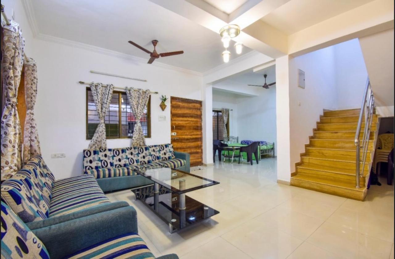 Laughtale Villa 4Bhk Swimming Pool ロナバラ エクステリア 写真