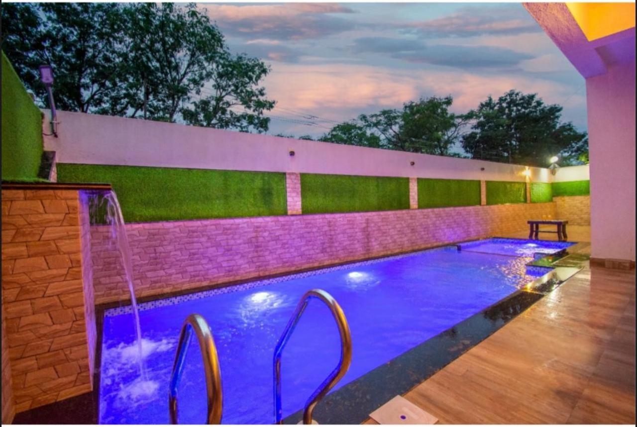 Laughtale Villa 4Bhk Swimming Pool ロナバラ エクステリア 写真